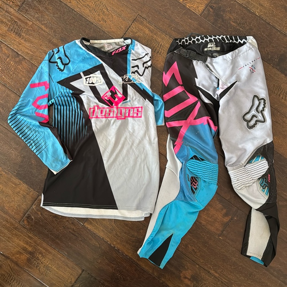 Fox Kids Matching Set in Blue, Black, and Pink